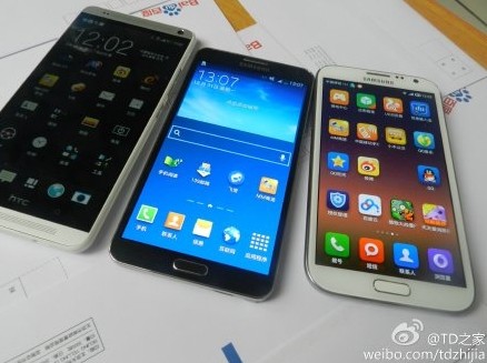HTC One Max Samsung Galaxy Note 3 3