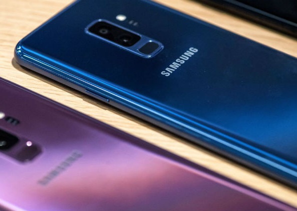 Samsung-Galaxy-S10_10.jpg