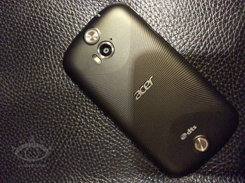 В Сети появились снимки Android-смартфона Acer V360 