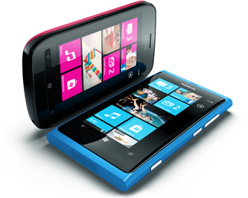 Nokia Lumia 710-Nokia Lumia 800