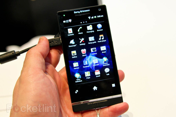 Sony_Xperia_S__hands_on_10