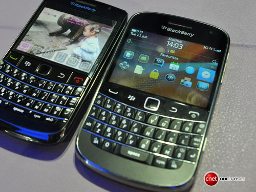 blackBerry-bold9900
